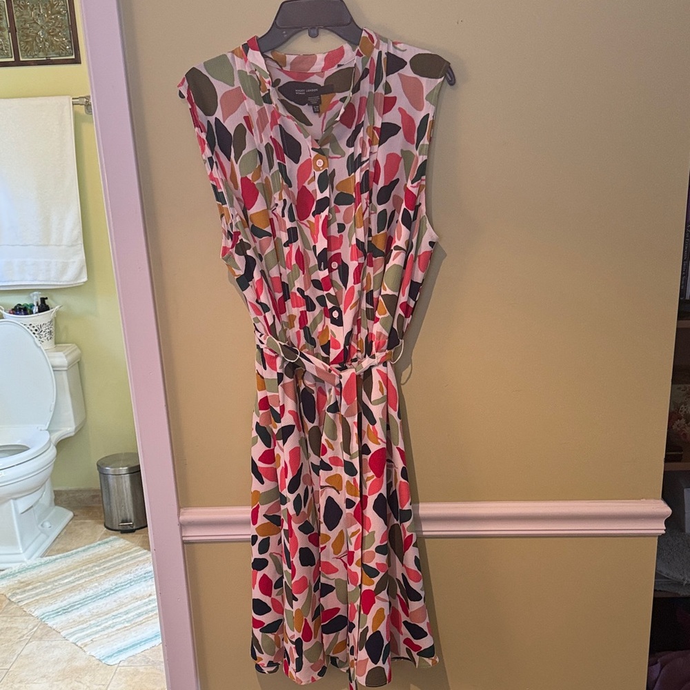 MAGGY LONDON WOMAN Multicolor Sleeveless Button-Down Dress SZ 18W